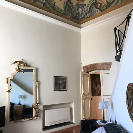 Couette-café Palazzo Conforti 3*