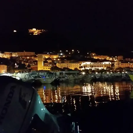 Nocleg ze śniadaniem Palazzo Conforti 3*